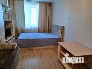 1-к квартира, посуточно, 37м2, 6/10 этаж