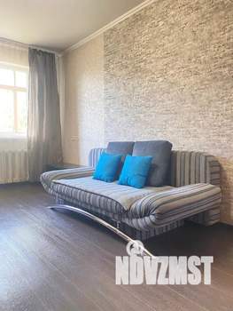 2-к квартира, посуточно, 45м2, 3/5 этаж