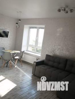 1-к квартира, посуточно, 38м2, 1/1 этаж