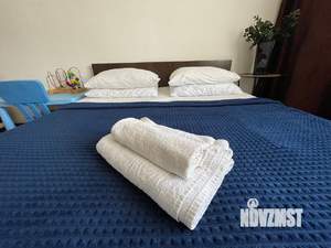 1-к квартира, посуточно, 38м2, 4/10 этаж