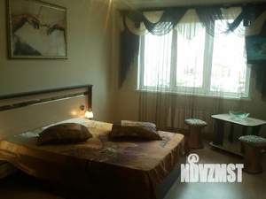 1-к квартира, посуточно, 35м2, 5/10 этаж