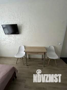 Студия квартира, посуточно, 20м2, 1/16 этаж
