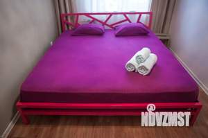 1-к квартира, посуточно, 53м2, 4/10 этаж