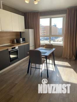 1-к квартира, посуточно, 39м2, 3/14 этаж