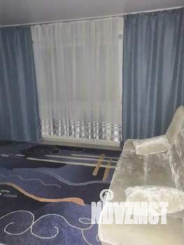 Студия квартира, посуточно, 40м2, 8/10 этаж