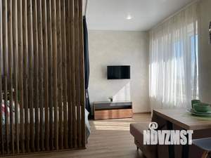 Студия квартира, посуточно, 35м2, 11/17 этаж