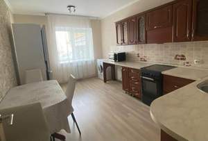 3-к квартира, на длительный срок, 100м2, 1/12 этаж