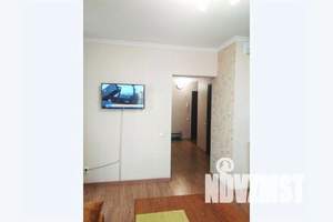 1-к квартира, посуточно, 45м2, 9/16 этаж