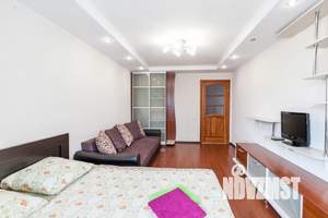 1-к квартира, посуточно, 42м2, 4/14 этаж