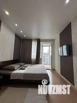 1-к квартира, посуточно, 38м2, 16/19 этаж