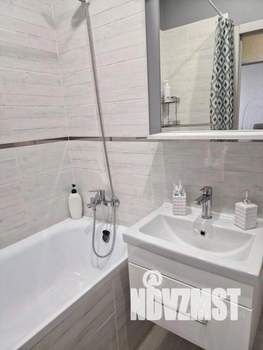 1-к квартира, посуточно, 36м2, 1/1 этаж