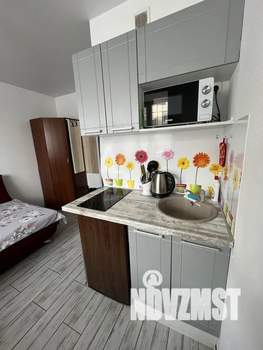 Студия квартира, посуточно, 18м2, 1/12 этаж