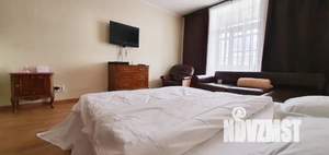 1-к квартира, посуточно, 45м2, 5/5 этаж