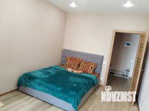 1-к квартира, посуточно, 40м2, 2/8 этаж