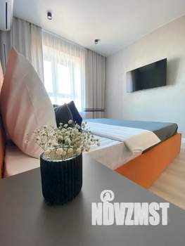 1-к квартира, посуточно, 37м2, 7/10 этаж