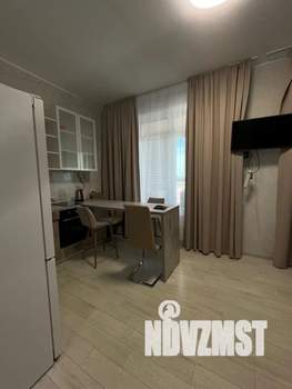 1-к квартира, посуточно, 35м2, 6/7 этаж