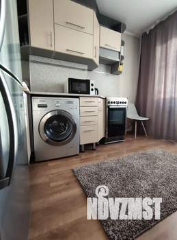 1-к квартира, посуточно, 40м2, 3/10 этаж