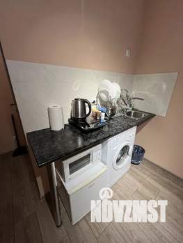 Студия квартира, посуточно, 20м2, 1/18 этаж