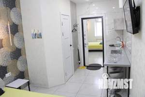 Студия квартира, посуточно, 18м2, 1/3 этаж