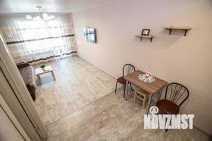 1-к квартира, посуточно, 52м2, 1/1 этаж