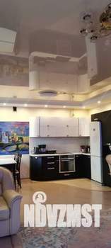 3-к квартира, посуточно, 102м2, 8/10 этаж