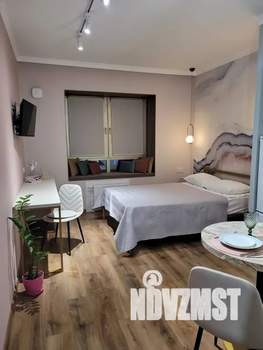 Студия квартира, посуточно, 28м2, 2/16 этаж