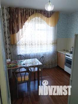 1-к квартира, посуточно, 42м2, 6/9 этаж