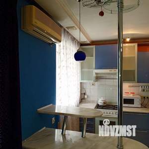 2-к квартира, посуточно, 45м2, 1/1 этаж