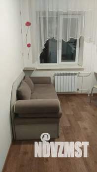 1-к квартира, посуточно, 45м2, 2/10 этаж