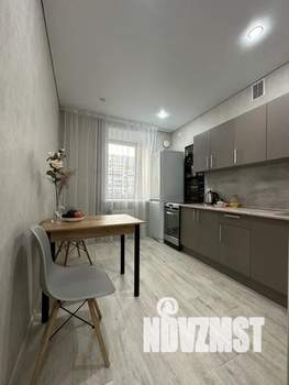 1-к квартира, посуточно, 37м2, 4/16 этаж