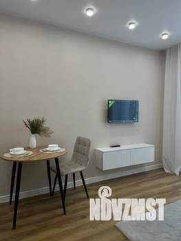 Студия квартира, посуточно, 28м2, 9/25 этаж