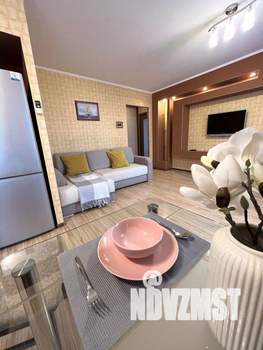 2-к квартира, посуточно, 49м2, 1/1 этаж