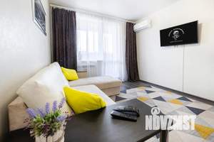 1-к квартира, посуточно, 40м2, 7/16 этаж