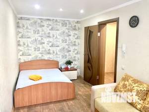 1-к квартира, посуточно, 30м2, 2/4 этаж