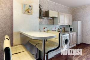 2-к квартира, посуточно, 55м2, 1/1 этаж