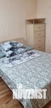 Студия квартира, посуточно, 37м2, 2/10 этаж