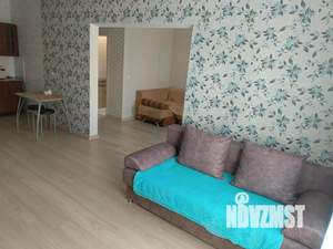 1-к квартира, посуточно, 40м2, 11/18 этаж