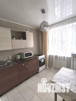 1-к квартира, посуточно, 45м2, 1/6 этаж