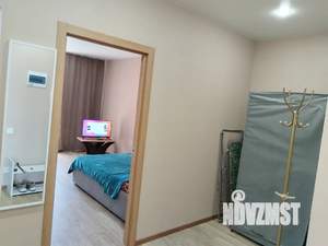 1-к квартира, посуточно, 40м2, 2/8 этаж