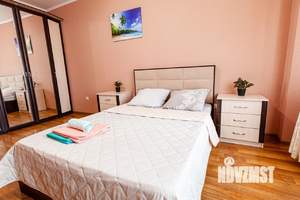 2-к квартира, посуточно, 41м2, 1/1 этаж