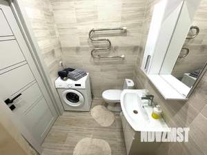 1-к квартира, посуточно, 32м2, 1/1 этаж