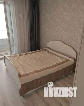 1-к квартира, посуточно, 42м2, 7/20 этаж