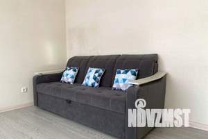 2-к квартира, посуточно, 37м2, 9/10 этаж