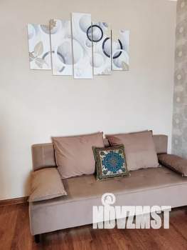 1-к квартира, посуточно, 36м2, 3/3 этаж