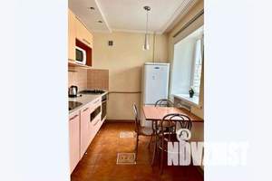 2-к квартира, посуточно, 50м2, 3/5 этаж