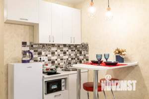 Студия квартира, посуточно, 24м2, 13/16 этаж