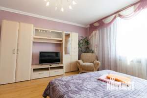 1-к квартира, посуточно, 42м2, 1/1 этаж