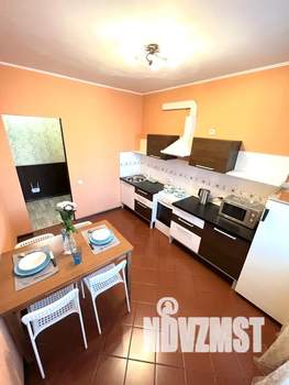 2-к квартира, посуточно, 62м2, 5/16 этаж