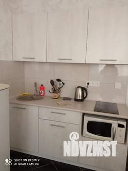 1-к квартира, посуточно, 44м2, 10/10 этаж