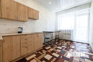 1-к квартира, посуточно, 42м2, 9/16 этаж
